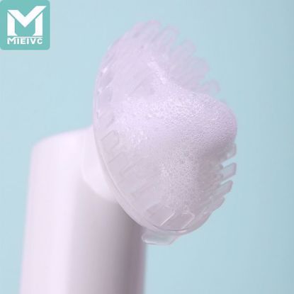 Picture of Aloe foam cleansing and soothing the face