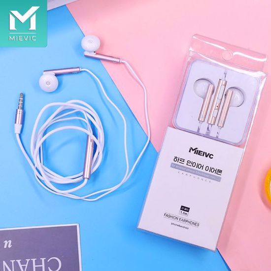Picture of Mega Bass Earphones
