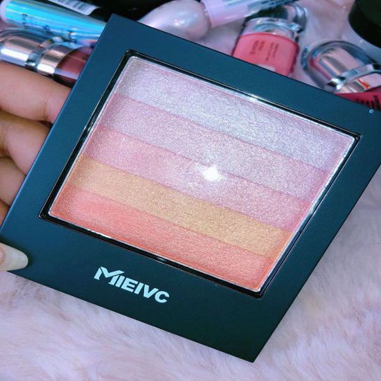 Picture of Sparkling 5 Shades Eyeshadow