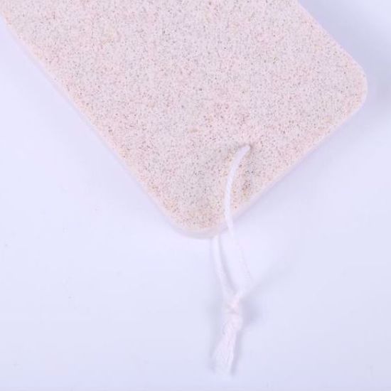 صورة Box Of Walnut Facial Sponge