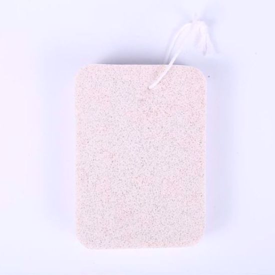 صورة Box Of Walnut Facial Sponge