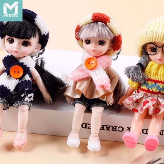 Picture of Doll keychain(Random Selection)