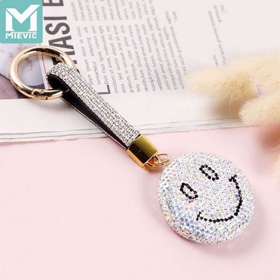 Picture of Full diamond smiley face key ring