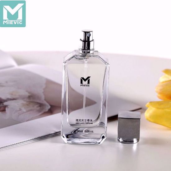 Picture of Meet Lady Perfume (Floral And Fruity)