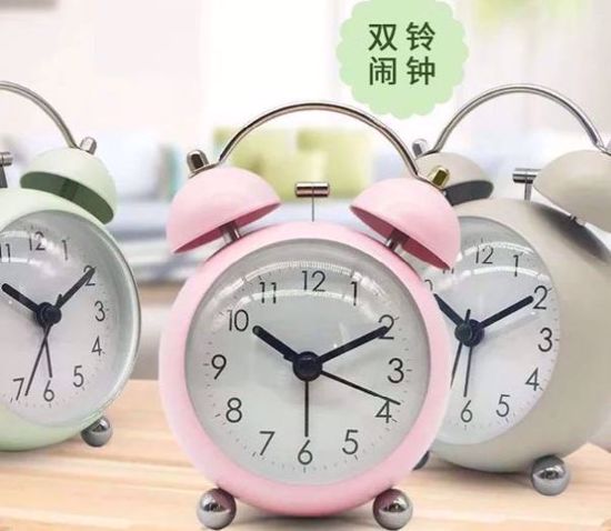 صورة Alarm clock