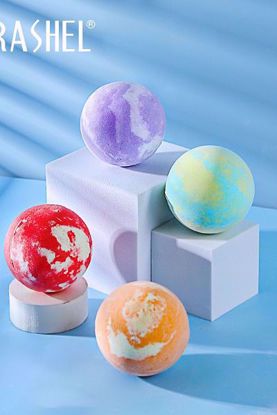 صورة STRAWBERRY BATH BOMB