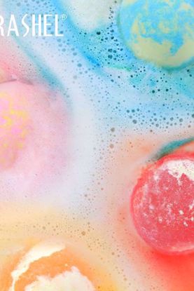 صورة ROSEHIP AND VANILLA BATH BOMB