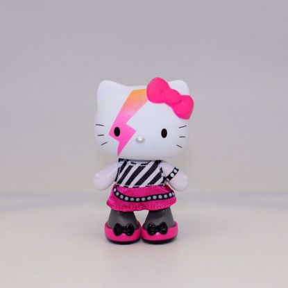 صورة Hello Kitty Rocker Doll – 4" Collectible Figure