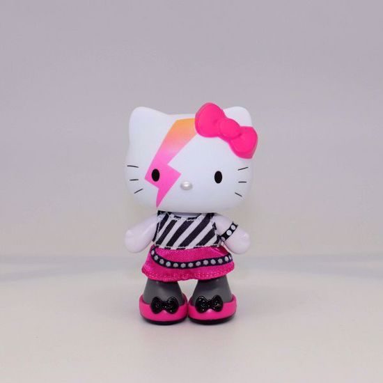 Picture of Hello Kitty Rocker Doll – 4" Collectible Figure