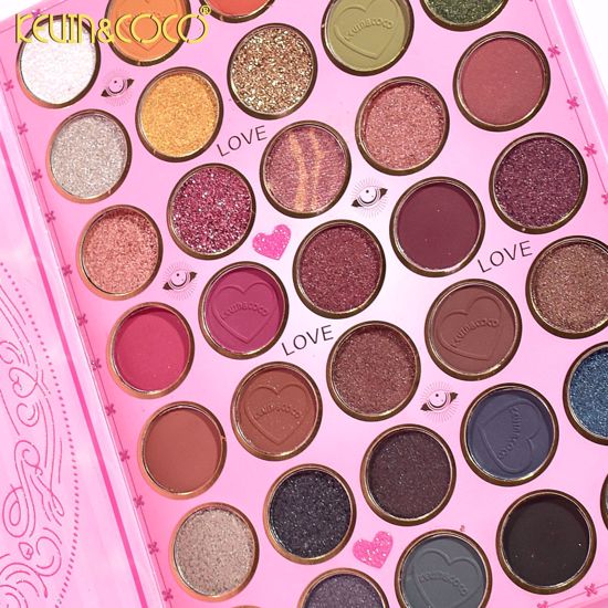 Picture of KEVIN & COCO 82 Colors Face Palette