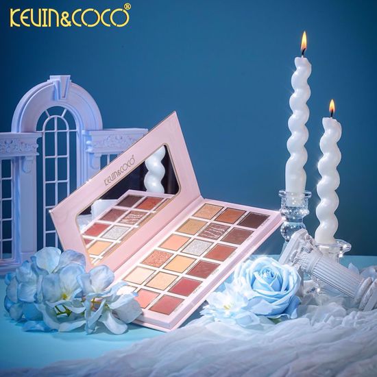 صورة Nightingale Garden Crushed Diamond 18-Color Eyeshadow Palette